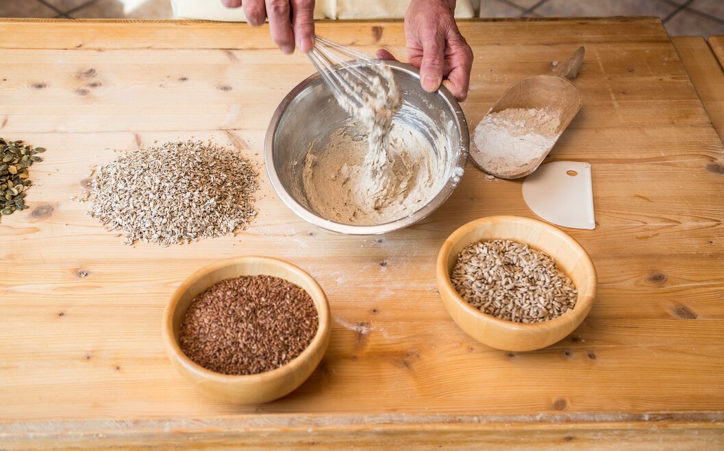 SFT_Brotbacken mit Rosa Lanner_(c) www.slowfood (2) | © MarianneDaberer SFT_Brotbacken mit Rosa Lanner_(c) www.slowfood (2) | © MarianneDaberer